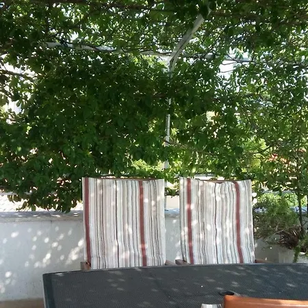 Elio Apartment *
